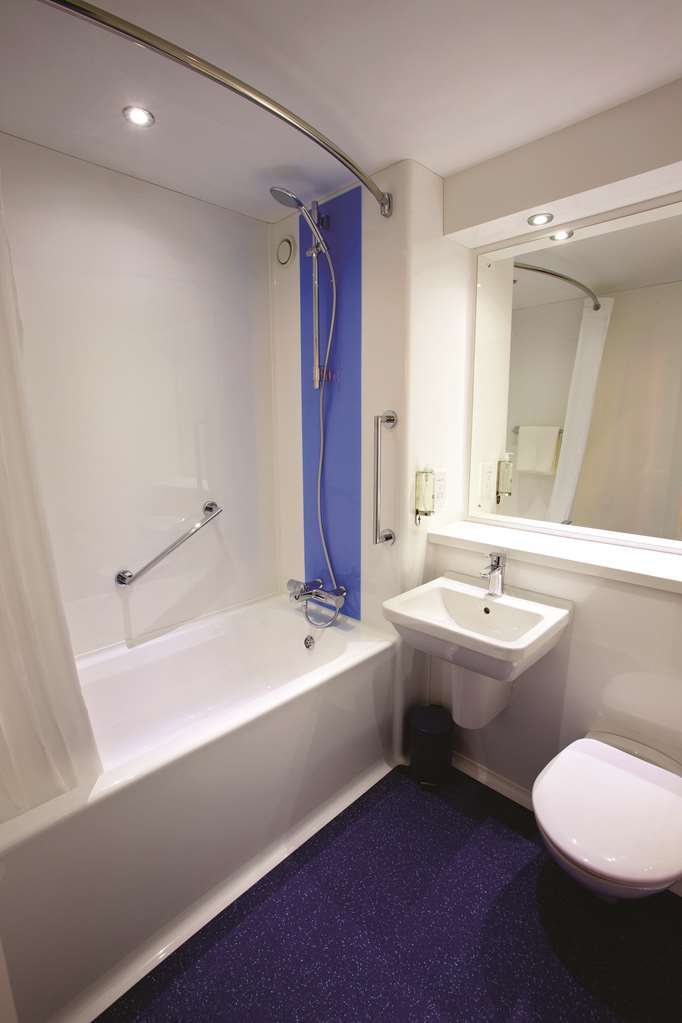 Travelodge Harlow Habitación foto