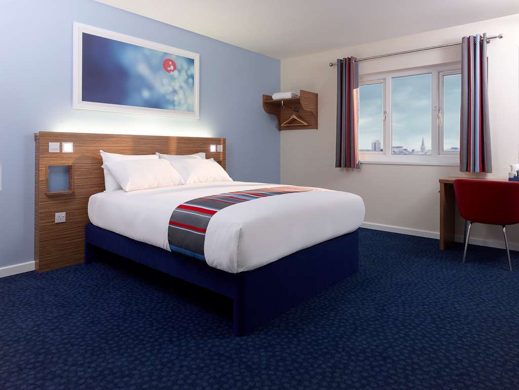 Travelodge Harlow Habitación foto