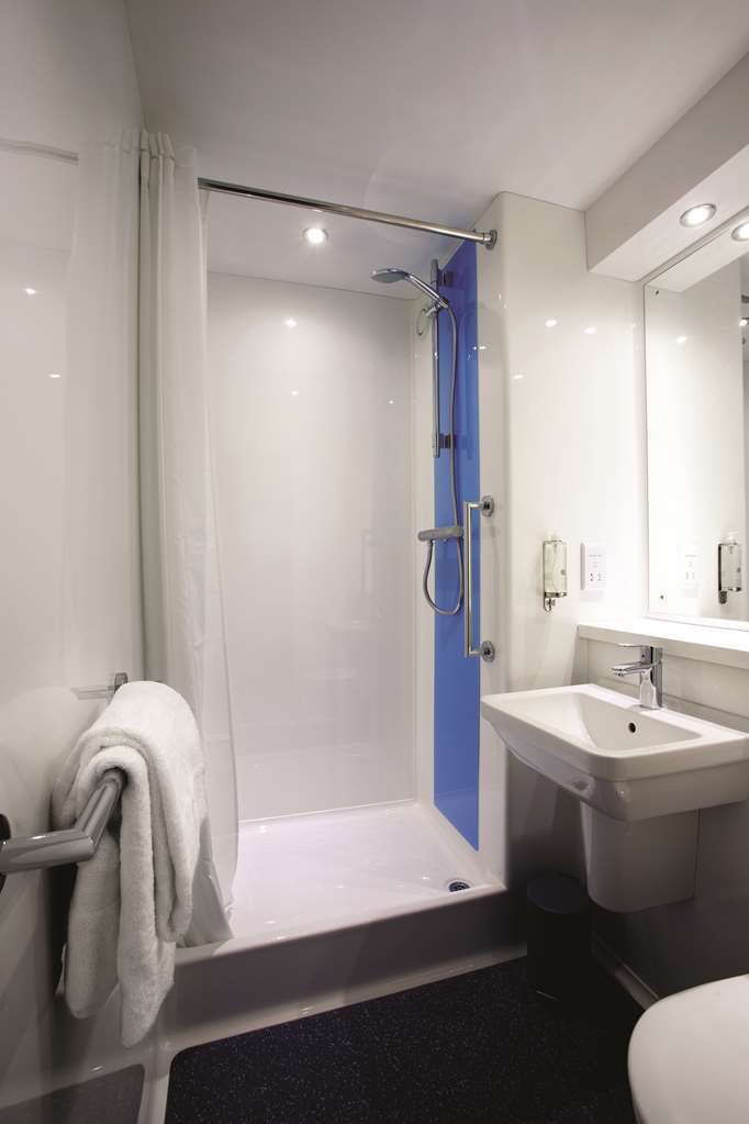 Travelodge Harlow Habitación foto